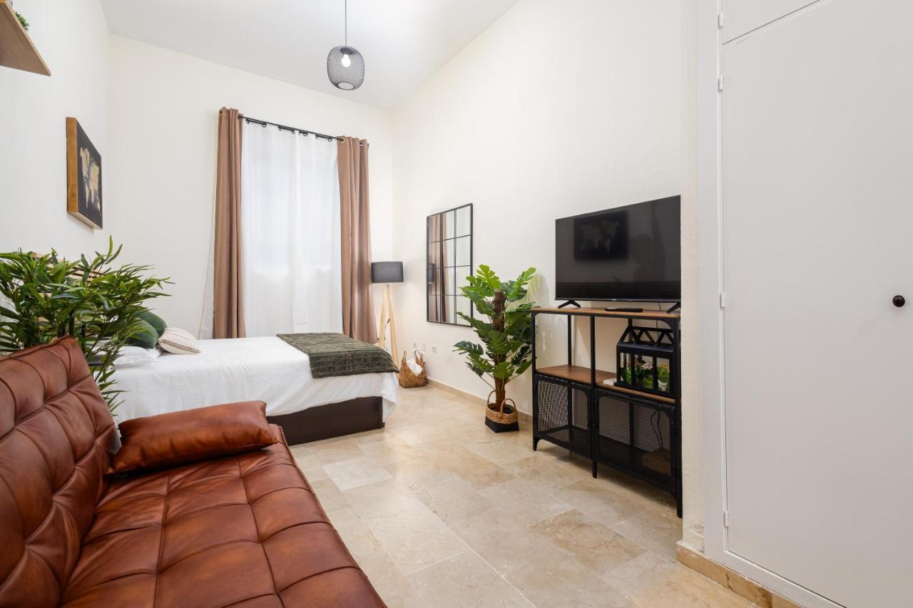 מאלגה Central Studio Apartment מראה חיצוני תמונה